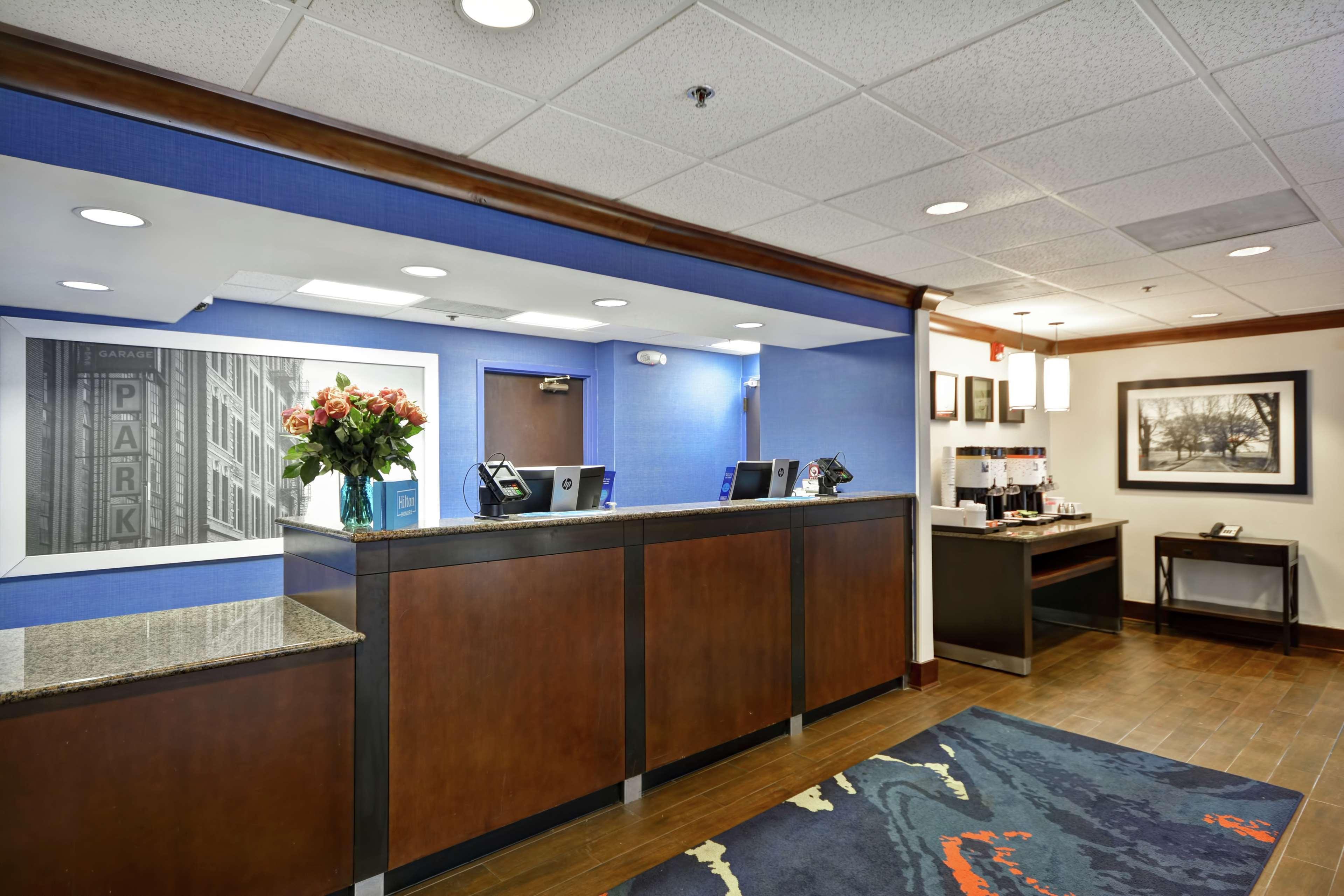 Hampton Inn Birmingham/Mountain Brook Εξωτερικό φωτογραφία