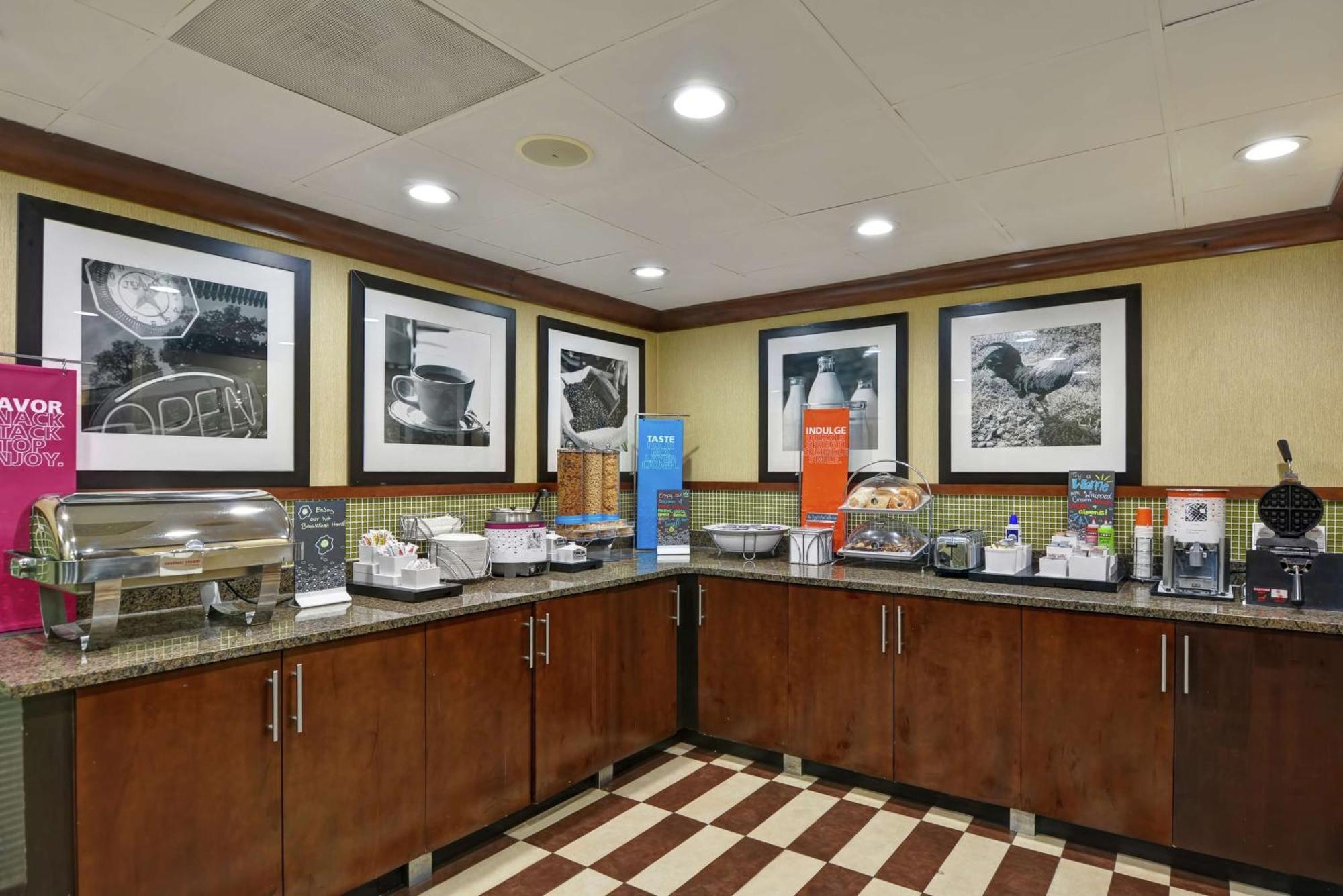 Hampton Inn Birmingham/Mountain Brook Εξωτερικό φωτογραφία