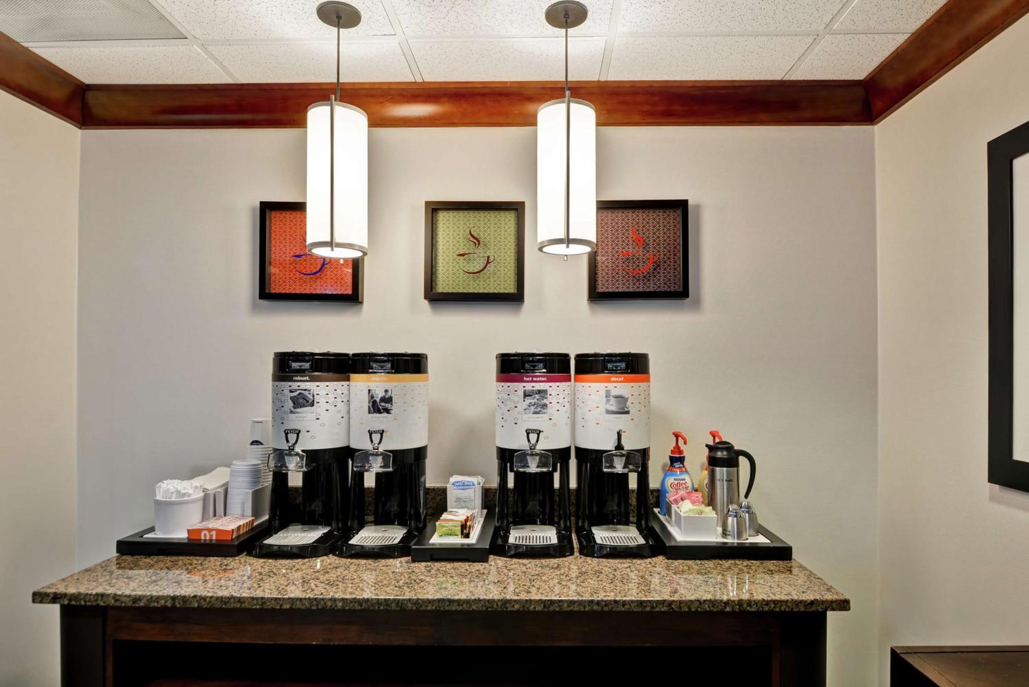 Hampton Inn Birmingham/Mountain Brook Εξωτερικό φωτογραφία