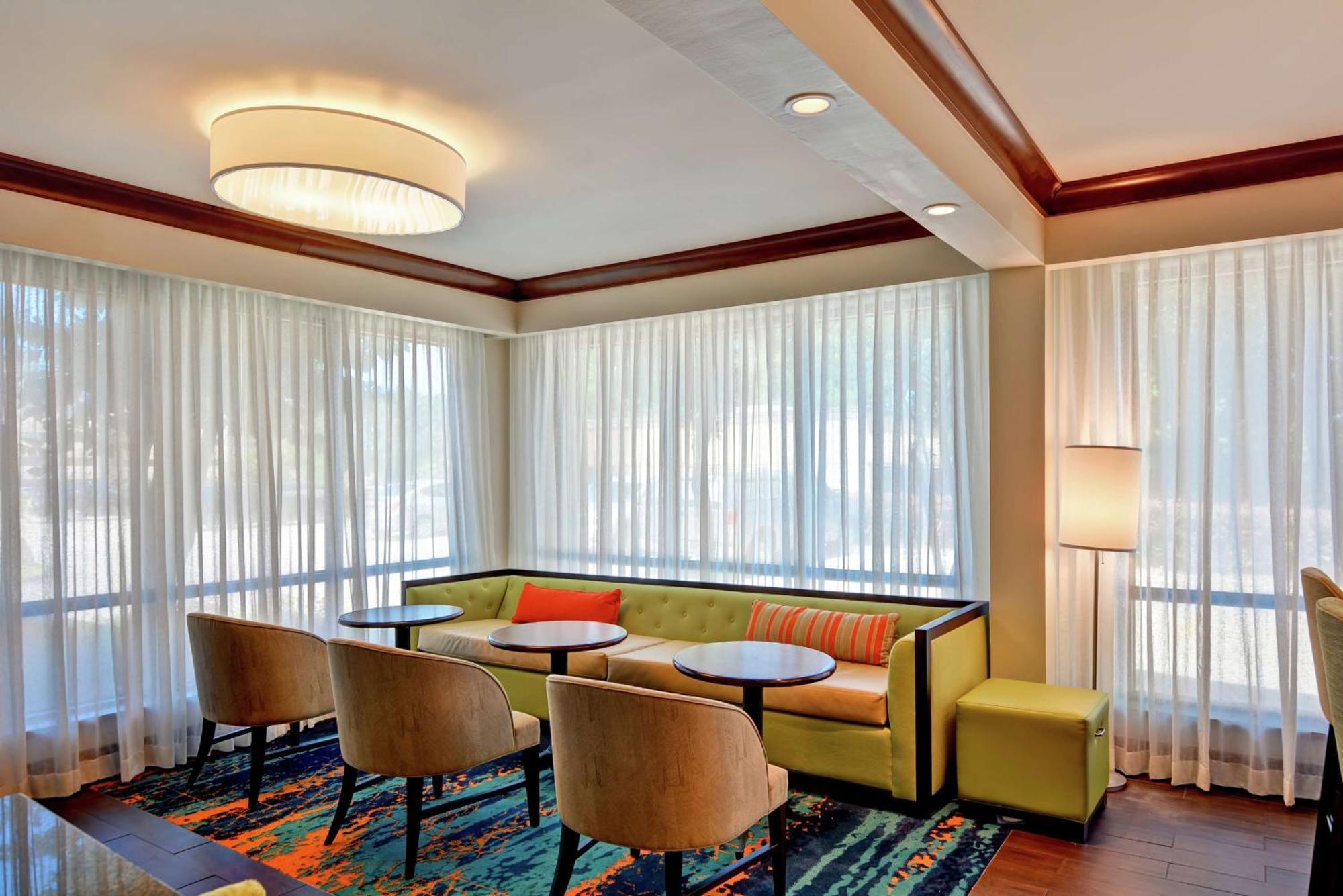 Hampton Inn Birmingham/Mountain Brook Εξωτερικό φωτογραφία