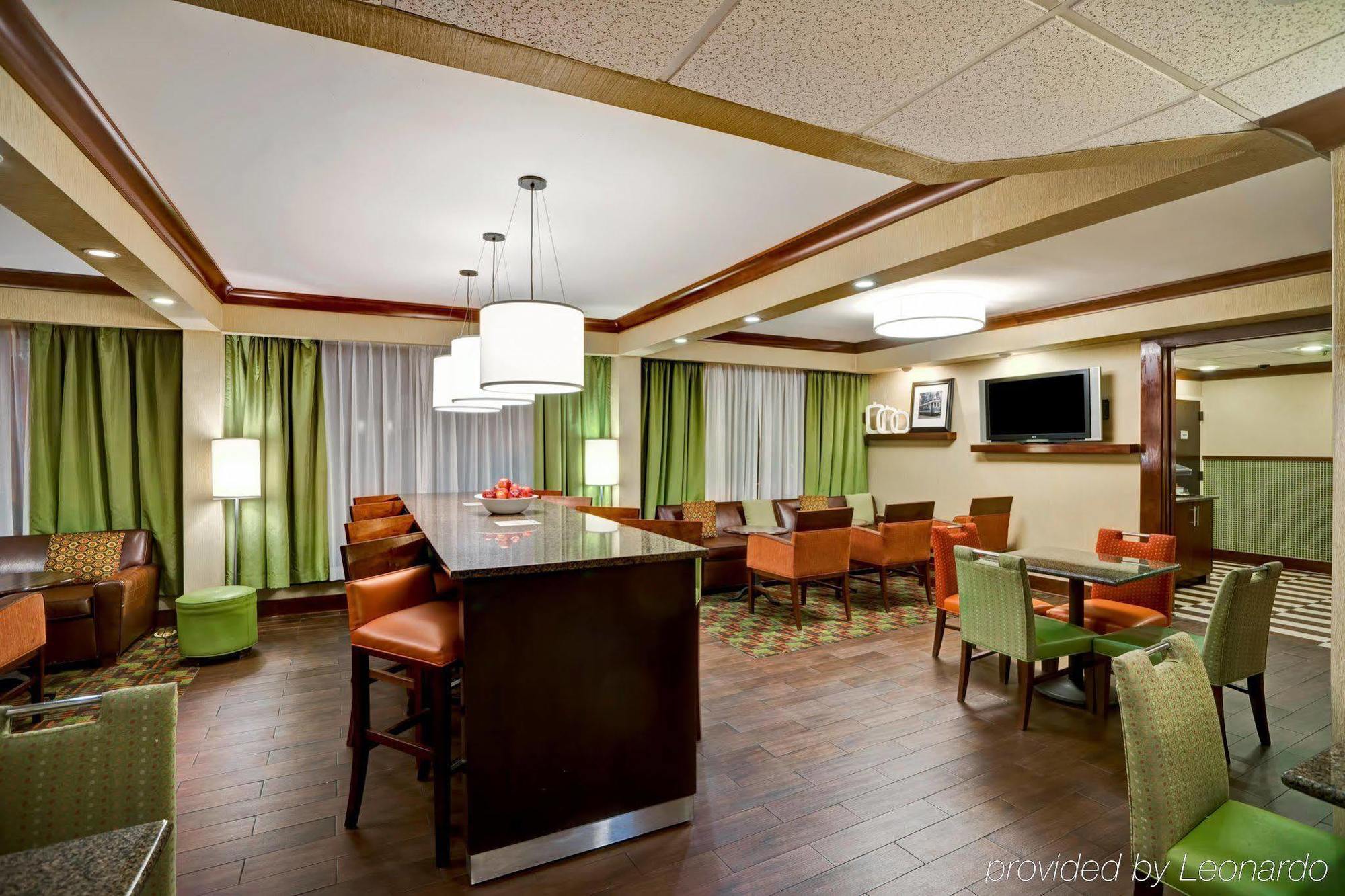 Hampton Inn Birmingham/Mountain Brook Εξωτερικό φωτογραφία